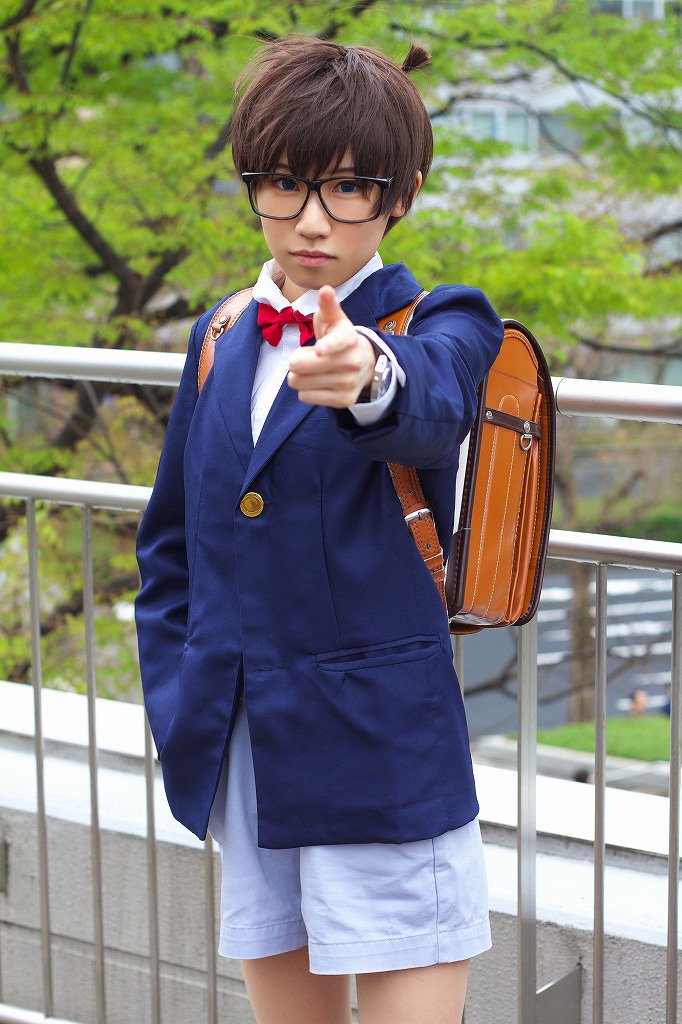 ひでw En Twitter やっぱショタは短パンから出た脚が堪らないよね W とか思いながら撮ってましたw ちなみに腕時計は 超昔サンデーが最初に出した公式品 その後も懸賞品やら非売品ばかりだし なぜ市販しないんだろ 絶対売れるのに 名探偵コナン T