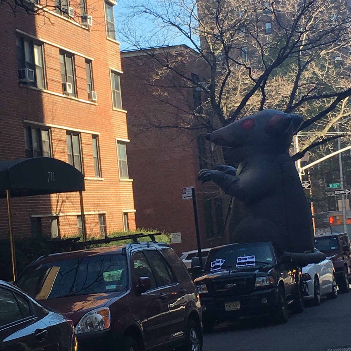 danielposnermd's tweet image. Good morning New York! #shameworks