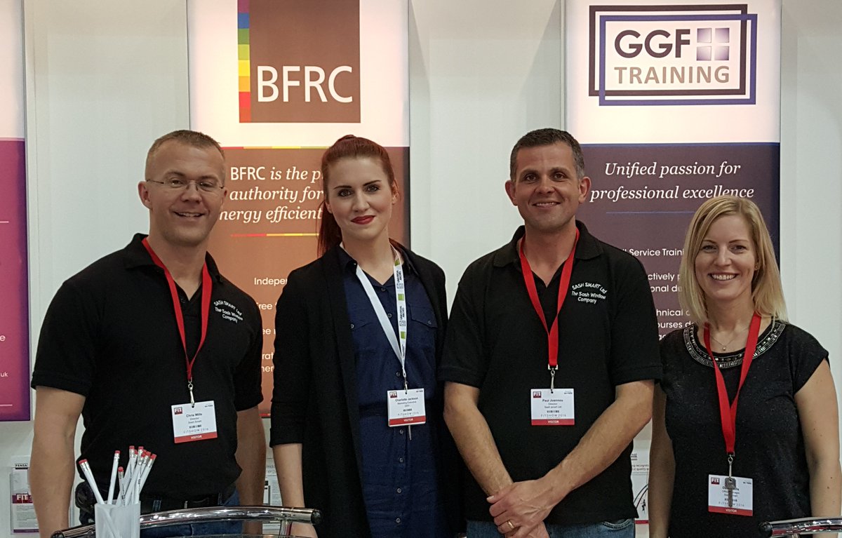 Helix_Training's tweet photo. Lovely to meet @SashSmart one of the GGF Training @TrustMarkUK registered firms @fitshow yesterday #fitshow2016 https://t.co/4vKEHcejw0