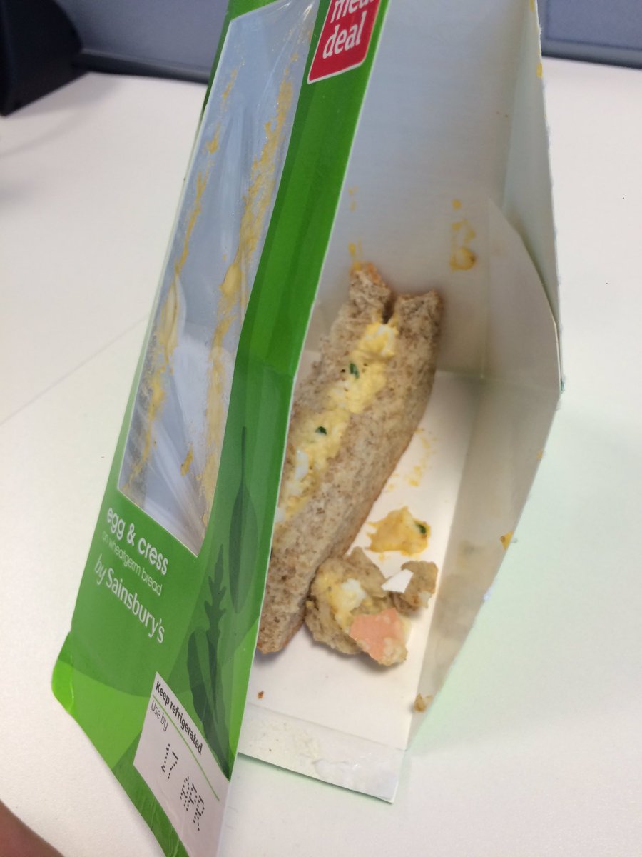 OliverJoy4's tweet photo. @sainsburys why is there egg shell in my sandwiches? https://t.co/N4HYGDQrjW