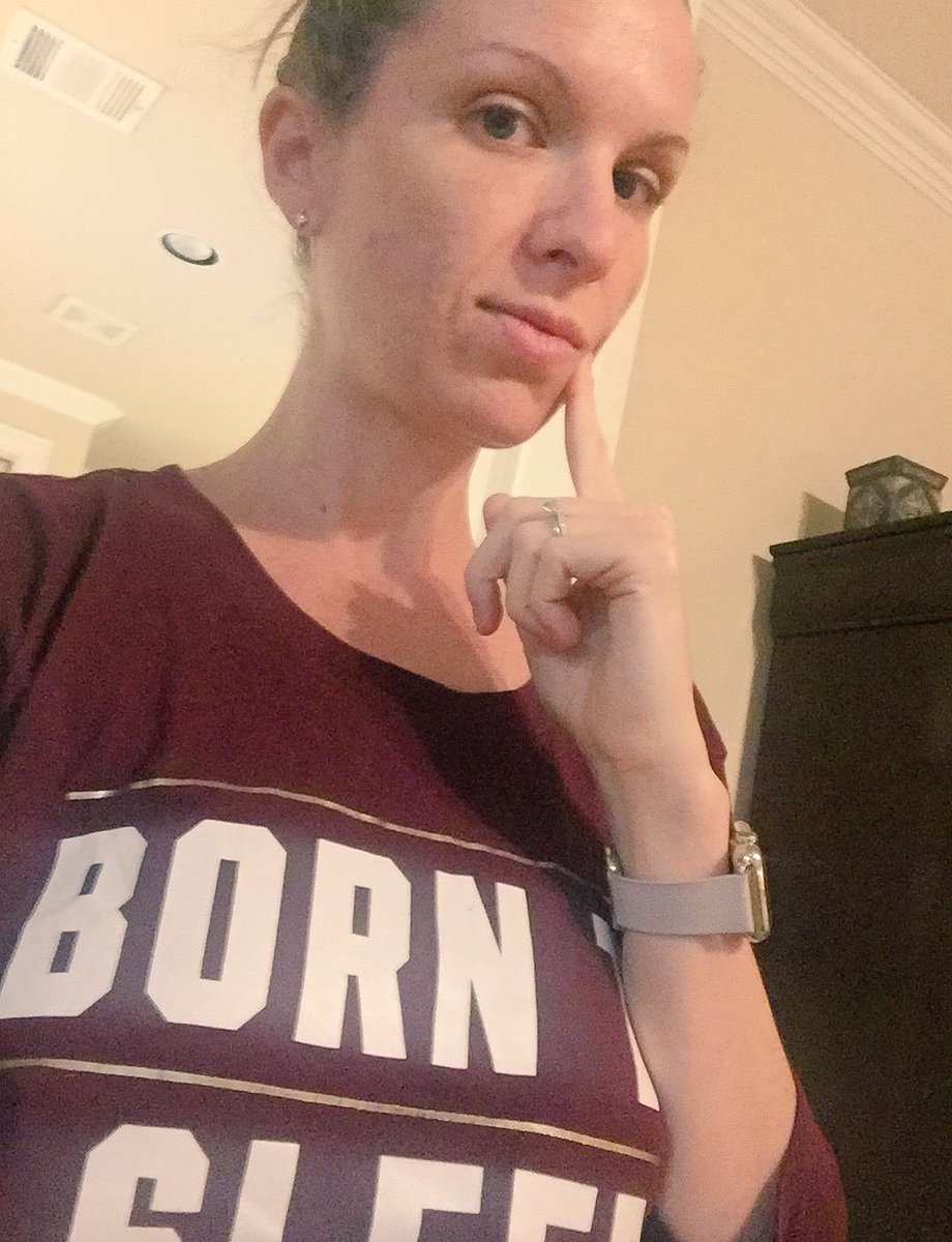 jackiemeyercpa's tweet photo. Monday tax deadline made your life better or worse tax pros? #undecided #april15 #nomakeup #workinginpajamas https://t.co/mZpJ2V1Q4L