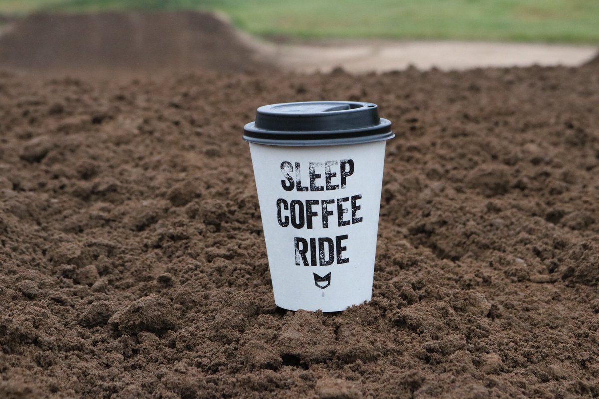 The_Mainline's tweet photo. It's about that time #SleepCoffeeRide  https://t.co/Wo5ZFQPElP https://t.co/t6oCsDtVmc