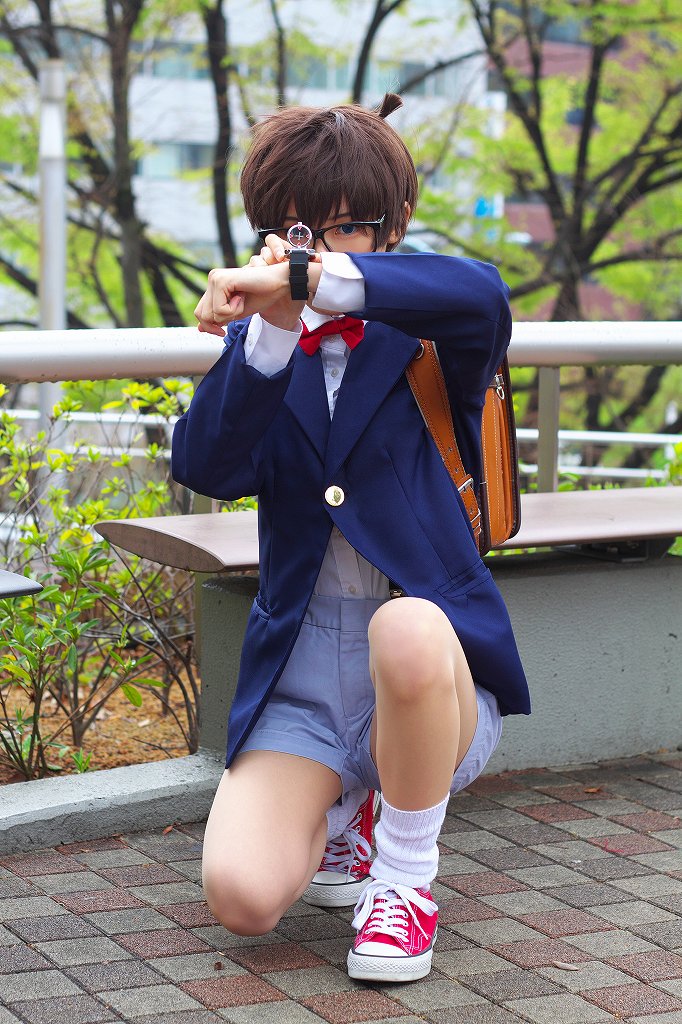 ひでw En Twitter やっぱショタは短パンから出た脚が堪らないよね W とか思いながら撮ってましたw ちなみに腕時計は 超昔サンデーが最初に出した公式品 その後も懸賞品やら非売品ばかりだし なぜ市販しないんだろ 絶対売れるのに 名探偵コナン T