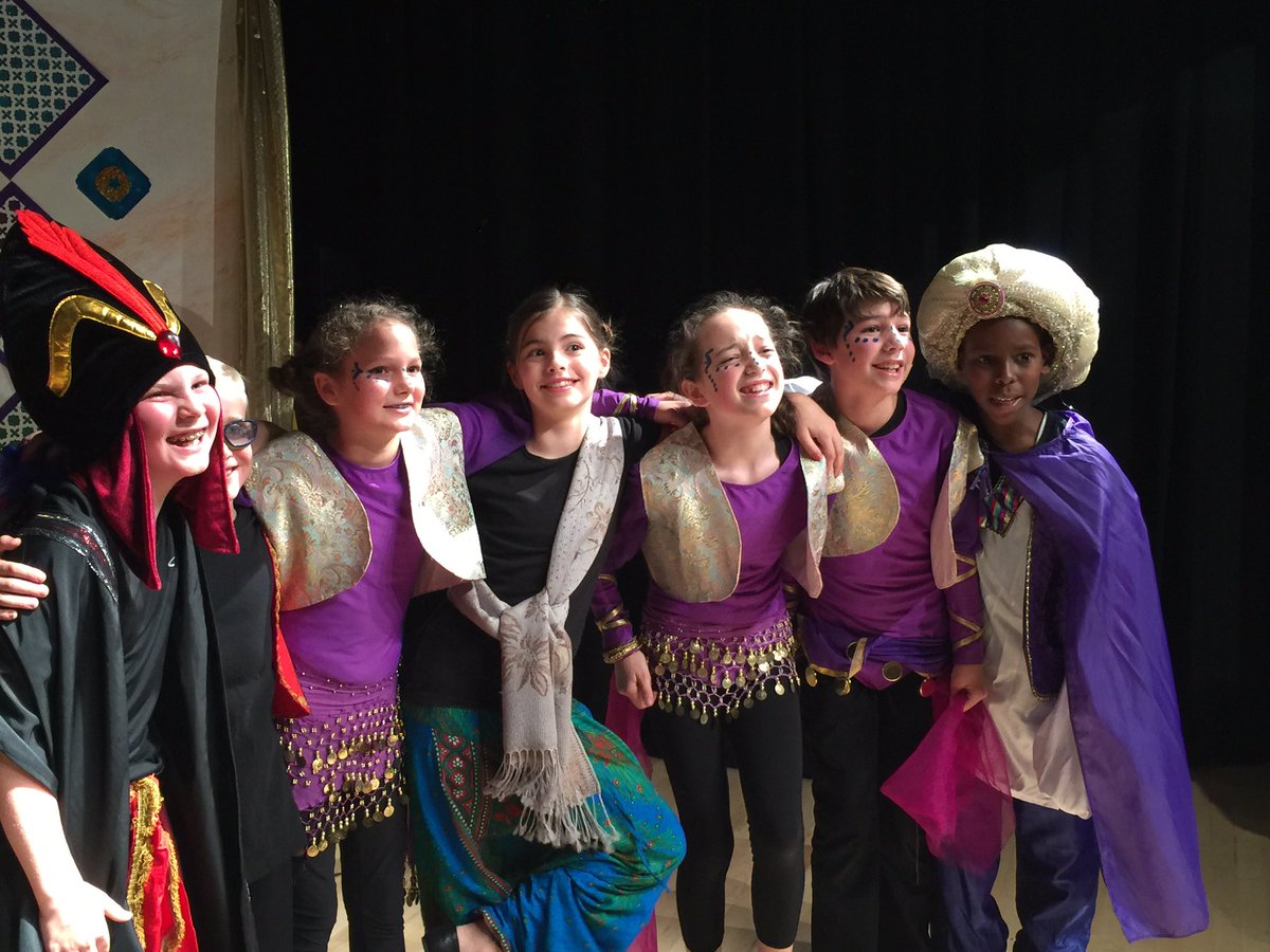 Aladdin <a href="/Team_MCES/">Mays Chapel ES</a> is fantastic! Well done cast and crew <a href="/mcesdrama/">mcesdrama</a>