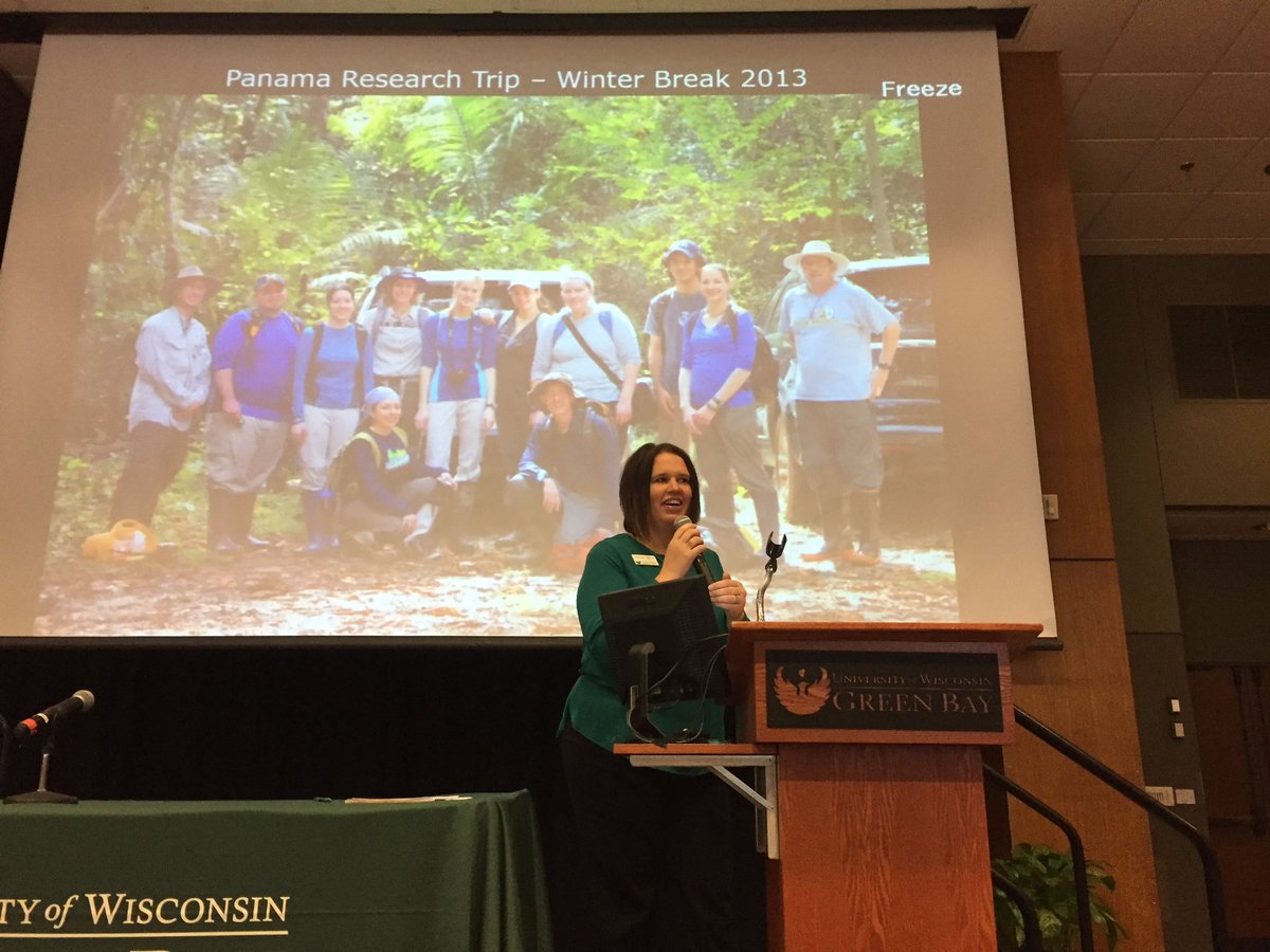 AngerProfessor's tweet photo. #UWGBtour https://t.co/KytcN5bjmE