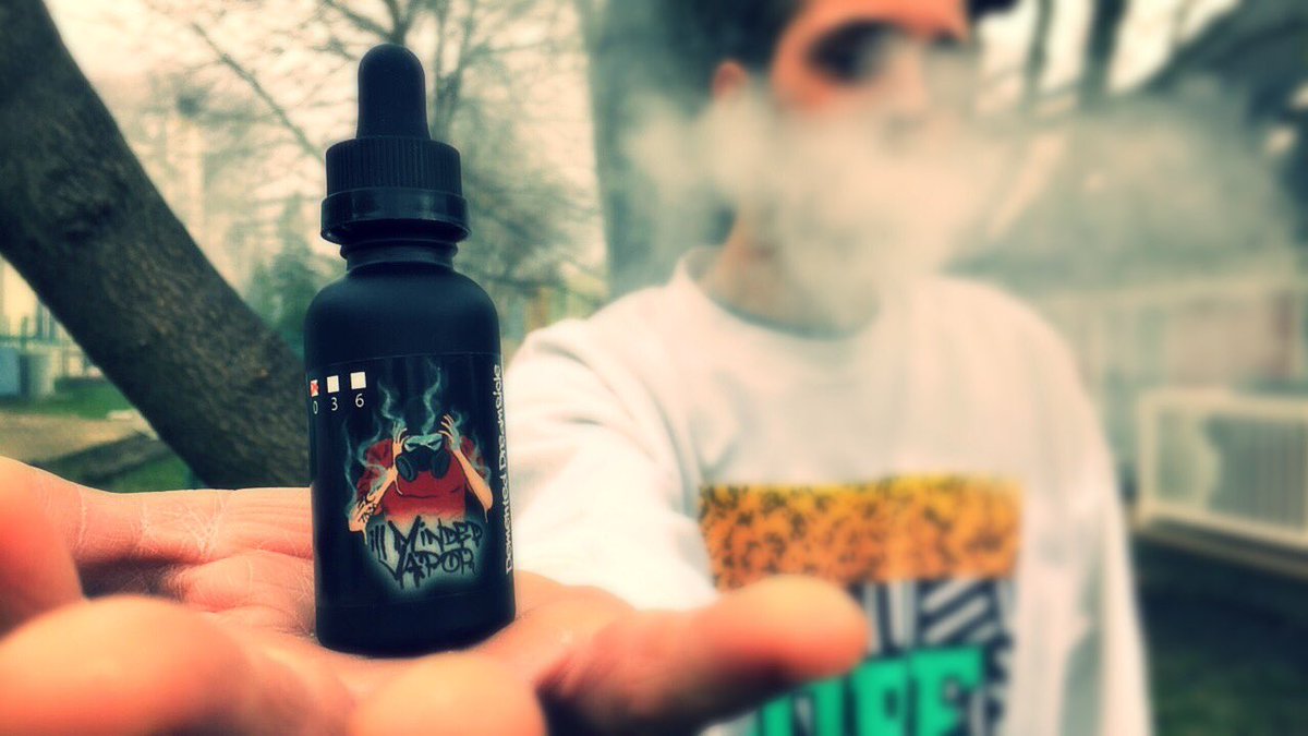 illmindedvapor's tweet photo. Chicagos Finest 🌪💨🏙 #ILLMindedVapor #vapefam #vapecommunity #vape #ejuice #chicago https://t.co/D5FZaFAa0s