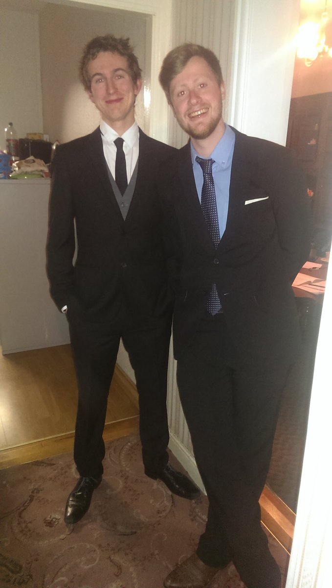 Cave_Writings's tweet photo. Ma darling bubaloos off to their first #TrinityBall **sniff** https://t.co/WQZCrreeXO