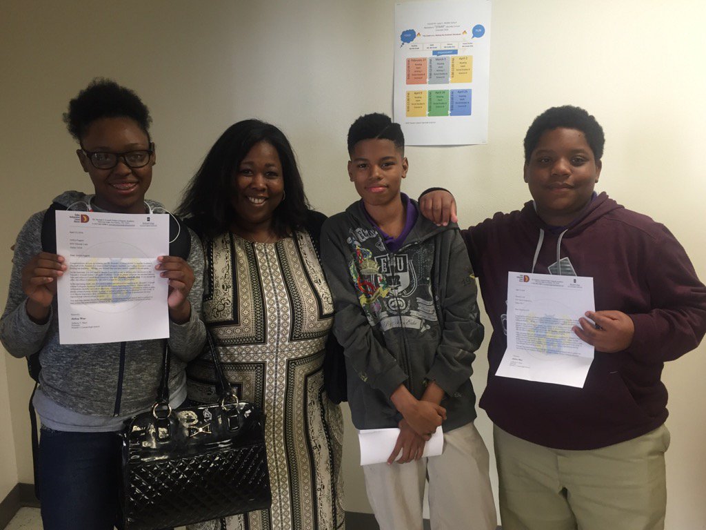 jazzy6710's tweet image. My Lang Babies headed to Conrad Collegiate Academy #2016