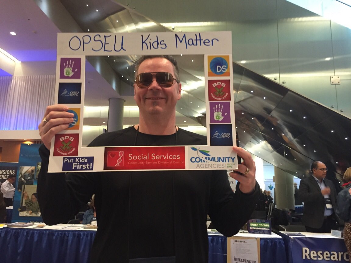 OPSEU_CSDC's tweet photo. 😎👍🏽 @OPSEU
#weownit2016 #convention2016 #CSDCtogether https://t.co/WGBGyNPzN0