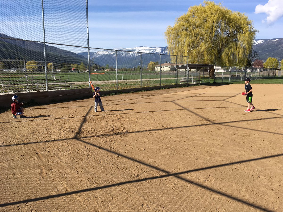 Rebecca Scott tweet media