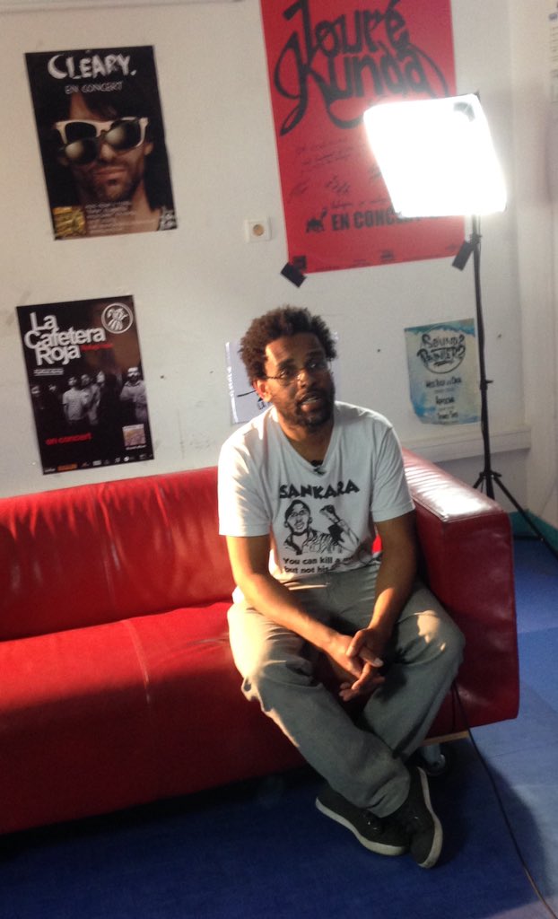 lafourmiliaire's tweet photo. #Microfaune avec @colomberecords @AhamadaSmis en collaboration avec @TeleMouche #AhamadaSmis #Aubagne https://t.co/PlzNnqf6Ha