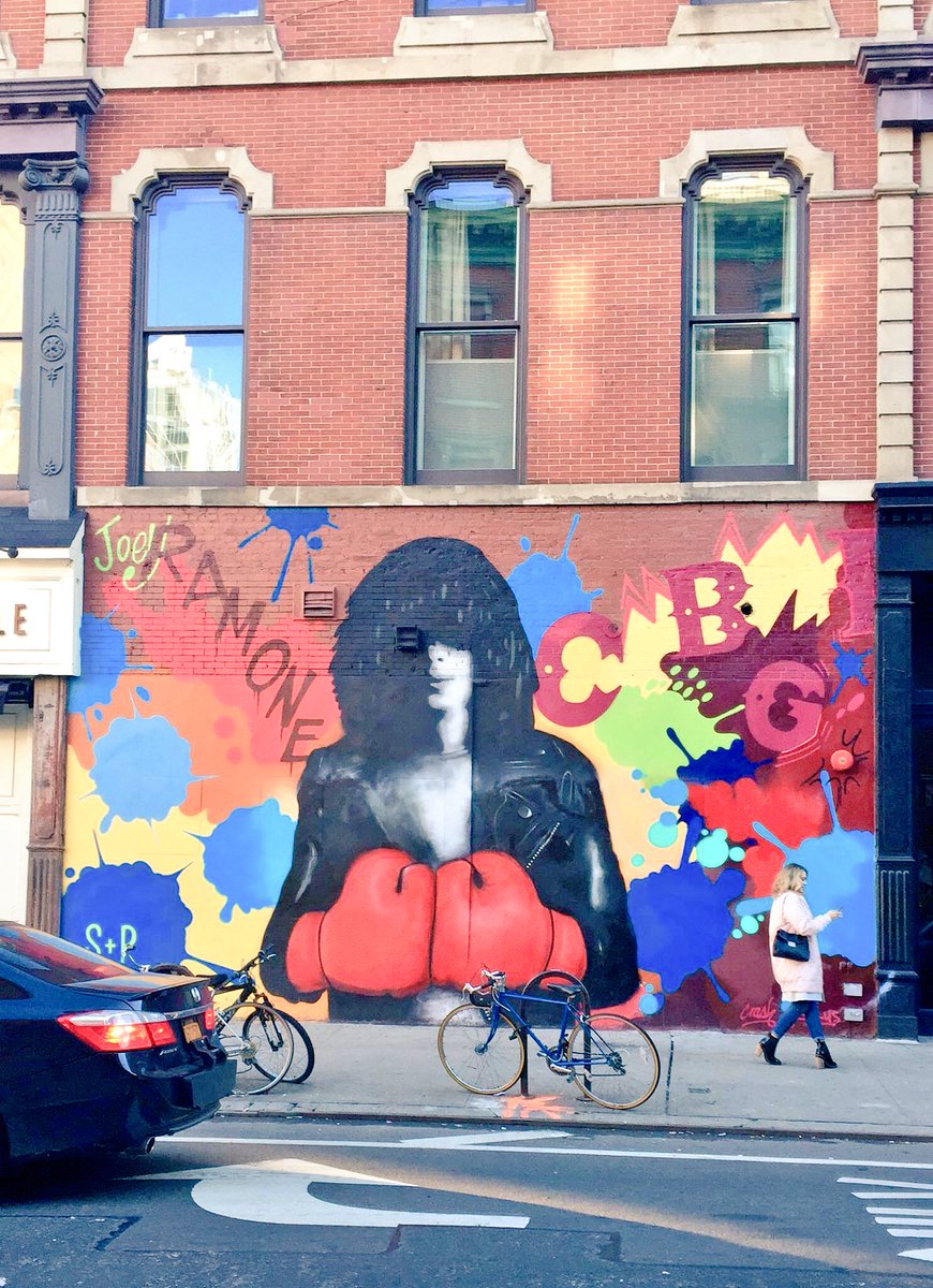 ARebelsBrush's tweet photo. #BeStrong #BostonStrong #OneBostonDay #NoMoreHurtingPeople #Peace #Love #StreetArt #ArtSpeaksWords https://t.co/rQutOgLbI4