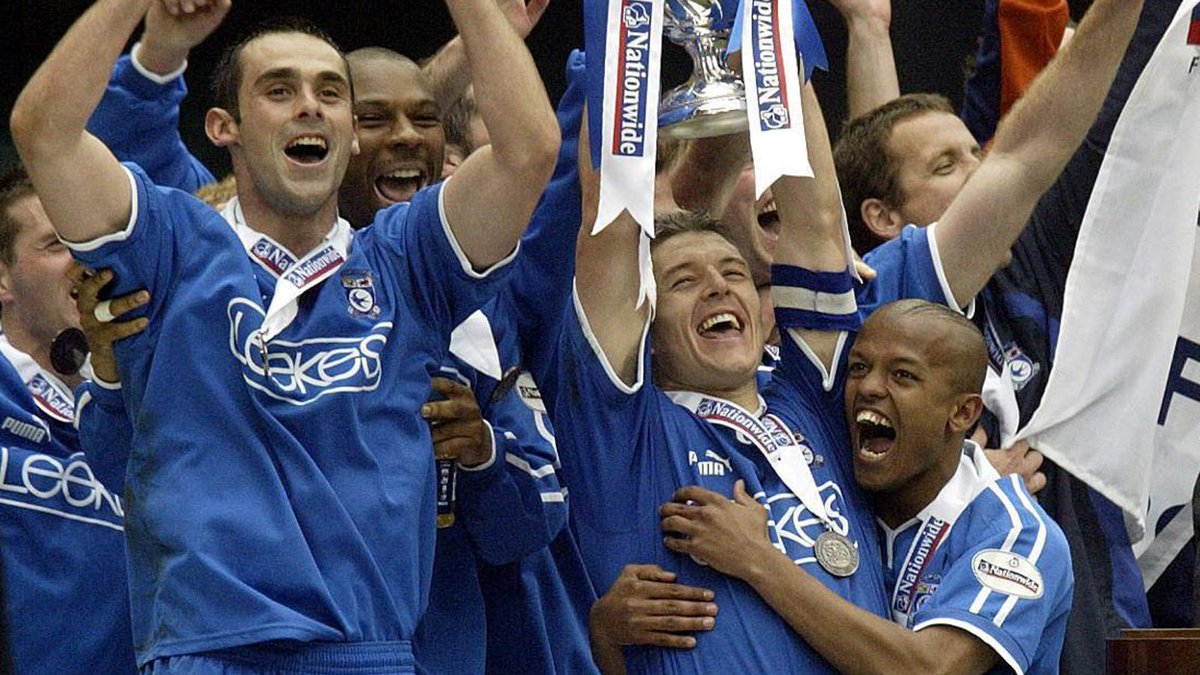 CardiffCityFC tweet picture