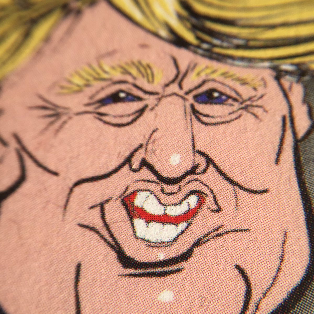 TheTime2Vote's tweet photo. Do you #LoveTrump or #HateTrump?!!
We have #Trump`s #watches #socks &amp; #Tshirts
https://t.co/4oFFw0WDES
#DonaldTrump https://t.co/ZdCyXIUIvs