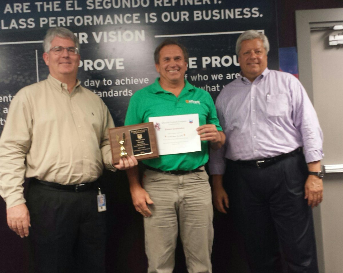 TANKDEGASSING's tweet photo. Chevron Products Company announces the "Gold Star Award" to Envent for "No Lost Time or Recordable Injuries in 2015" https://t.co/0Yn6oCywa7