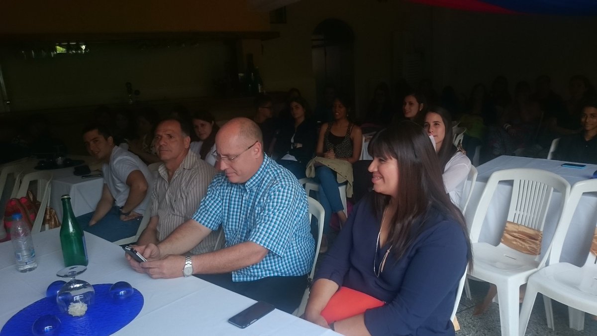 FacesCreativa's tweet photo. Ayer 5 héroes merideños compartieron su historia emprendedora @CazzoPizzeria @Sandrapargas @Andinaartesanal y Cargo https://t.co/ZbU4fGbKDk