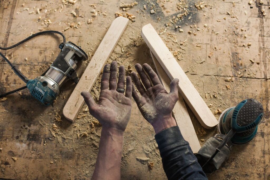 QALORing's tweet photo. Hands that shape, craft, and build. #MarkOfAMaker #QALOring https://t.co/NJJl8BXfVt