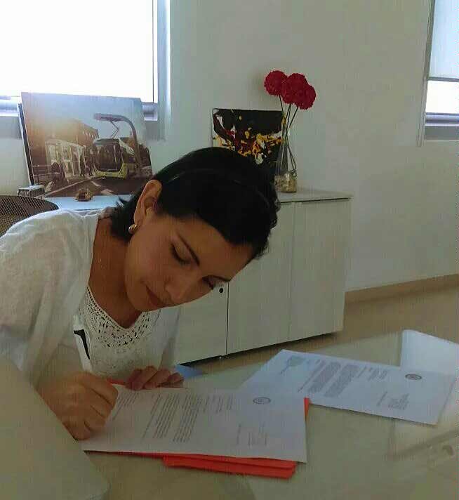 SerretTransport's tweet photo. Nuestra Dir Gral recibió una carta de agradecimiento del prog #EnglishAccess por parte de la @UNAQmx y #CONEDUQ https://t.co/HuPCjNCyrQ