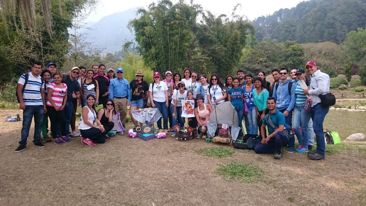 FacesCreativa's tweet photo. 4 grupos í novamdo y emprendiendo este semestre @Empowergp @Elite_emprende @snnova_ @dedik210 #FACES #ULA #sisepuede https://t.co/ebXZRBy1zV