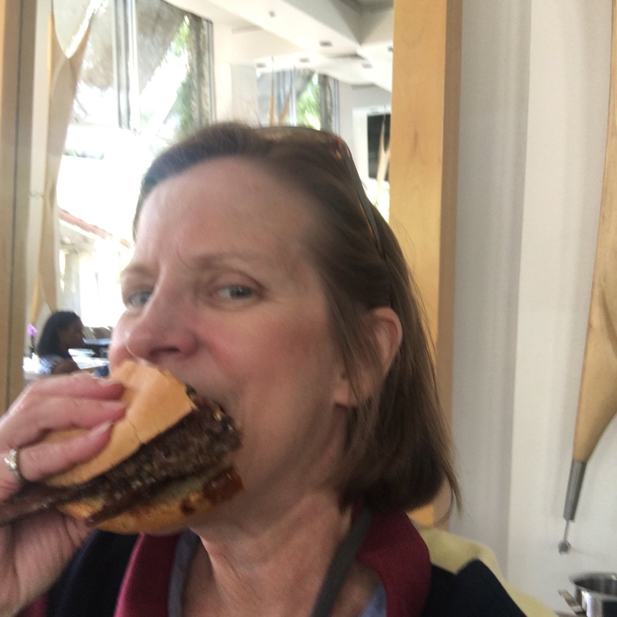 terrytravels1's tweet photo. #TravelSkills ROLL CALL! Iโm joining from home in #SaMo. This burger #selfie is from #AZ88 in #Scottsdale on Tues https://t.co/n4NOs9UpJT