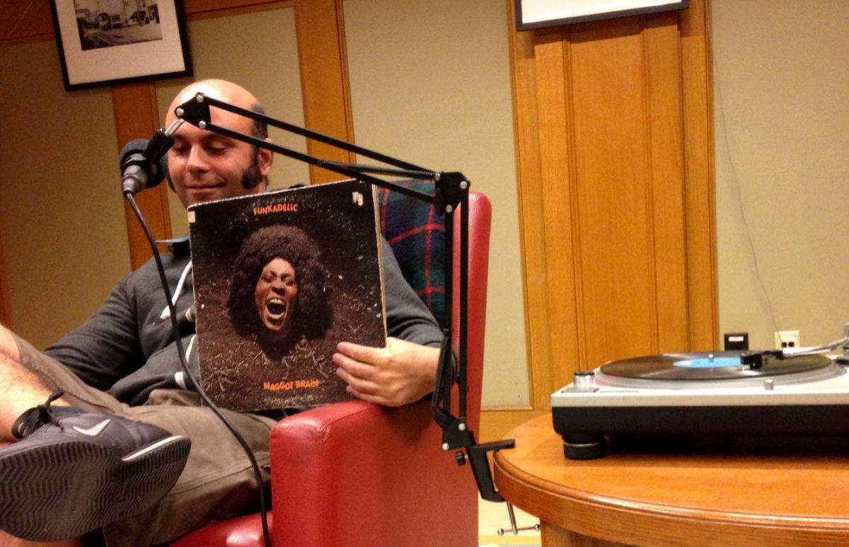 PhonoMemory's tweet image. Sometimes you find the records, sometimes the records find you. Even late on a rainy night: itunes.apple.com/us/podcast/pho…