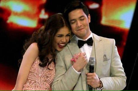ALDUB_16forever's tweet photo. WE ALL KILIG IN THIS SCENE... SO SWEET AND REAL... RT ALDUBNATION #ALDUB9thMonthsary @JOWAPAO_ @BaeTisoy https://t.co/11WHbCCmOd