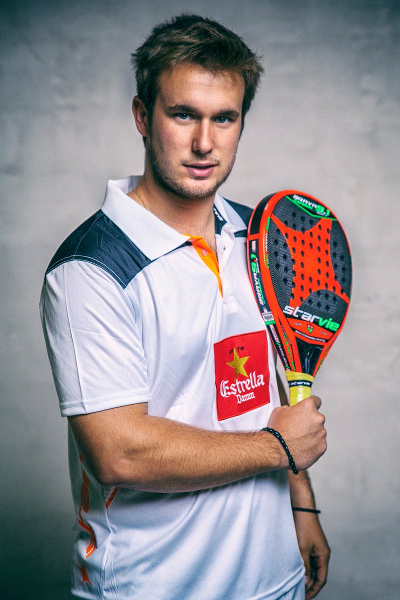 starviepadel's tweet photo. [FICHAJE] Incorporamos al Team de StarVie a @ernesmoreno BIENVENIDO!! #BeStar #Talento #2016Promete https://t.co/rhU7KcJv6j