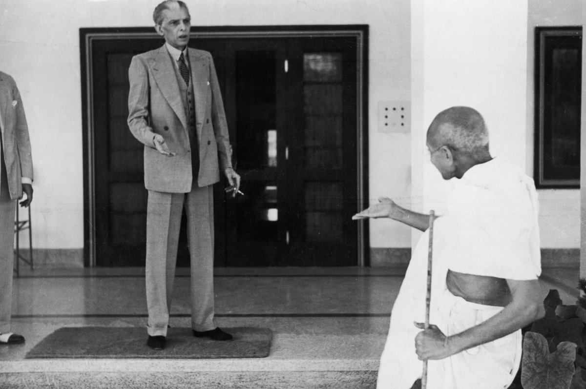 Fascinating Historical Picture of Mahatma Gandhi with Muhammad Ali Jinnah in 1939 