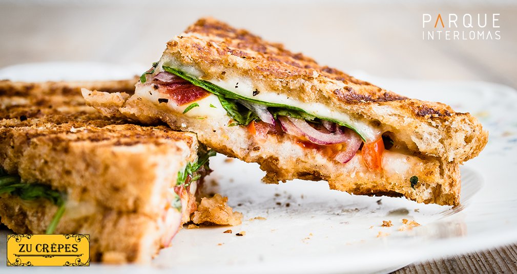 Los paninis más originales y deliciosos los encuentras en Zu Crèpe bit.ly/1WzIor2