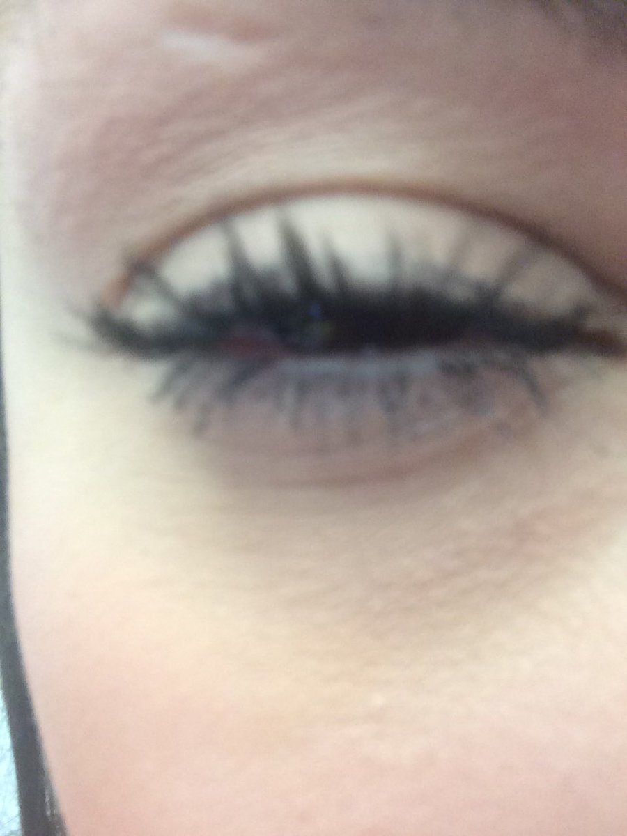 EyeZoeyleft's tweet photo. Eye hope you have a great weekend 😜😍😍😍😍😍 #eyeisyou #friday https://t.co/JtOey99aju