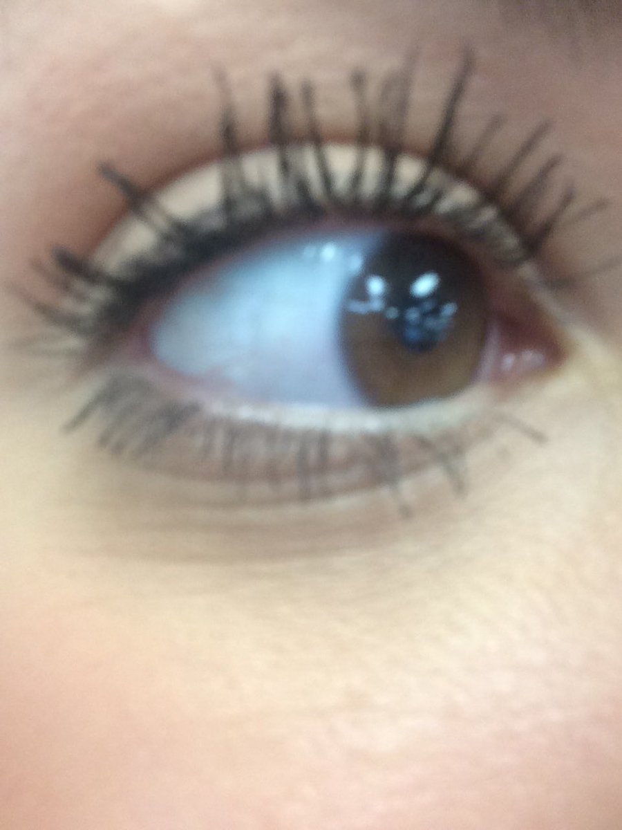 EyeZoeyleft's tweet photo. Eye hope you have a great weekend 😜😍😍😍😍😍 #eyeisyou #friday https://t.co/JtOey99aju