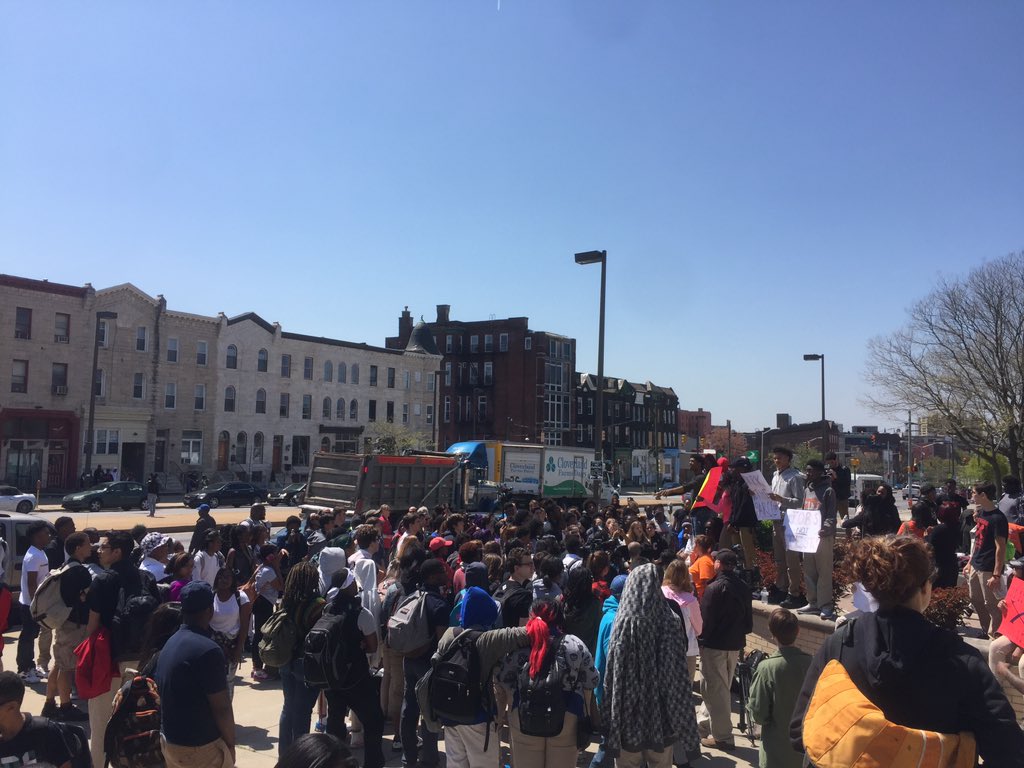 kwamerose's tweet photo. Baltimore Student Walkout #PARCCWalkout https://t.co/f3sRJPlIr8
