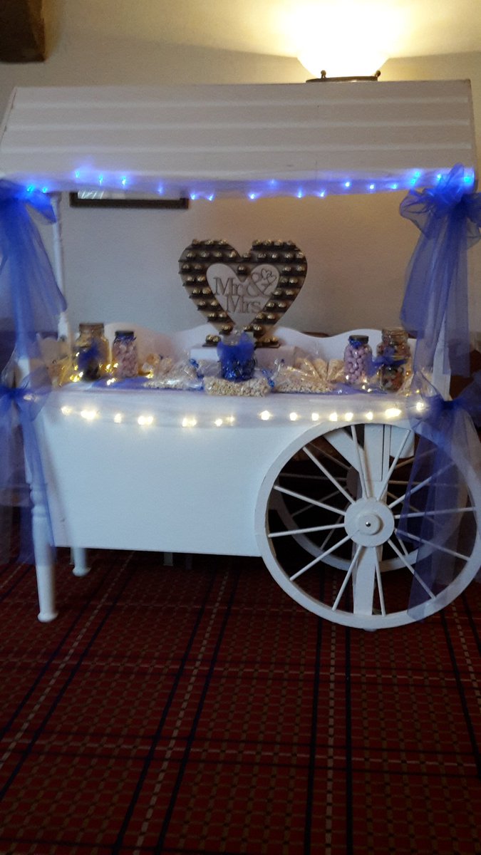 Tonight's cart, Ferrero Roche stand and popcorn cones for Mr &amp; Mrs Millward's Wedding in the Shooting Lodge 💑👰❤