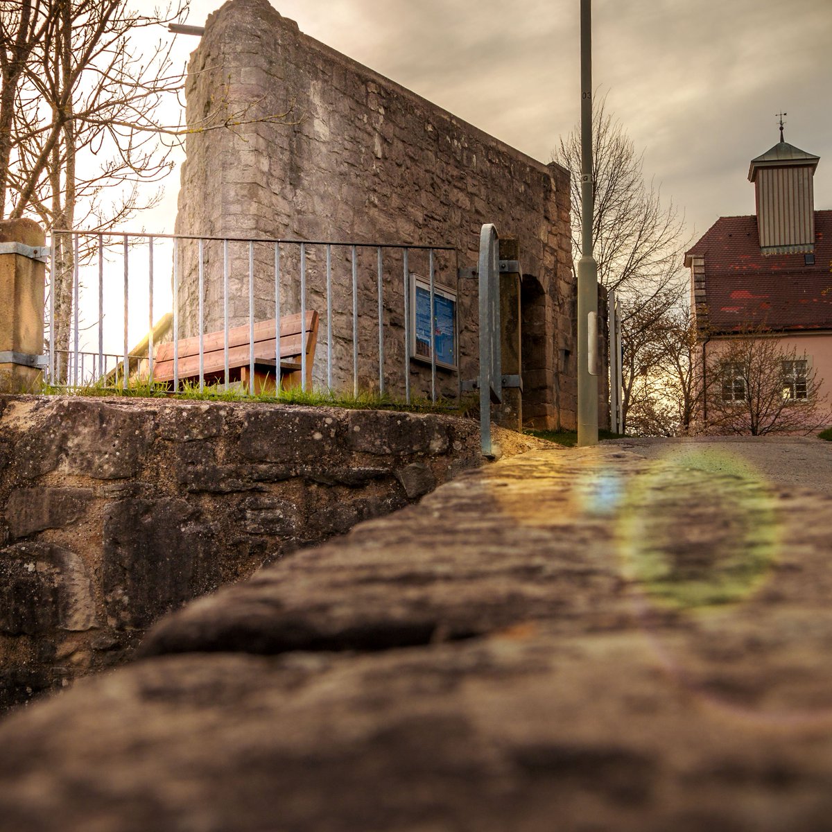 dpsg_kuen's tweet photo. Grüße vom Schloss Ebersberg. #pfadfinder #schloss #anpacken https://t.co/OULodB8HcQ