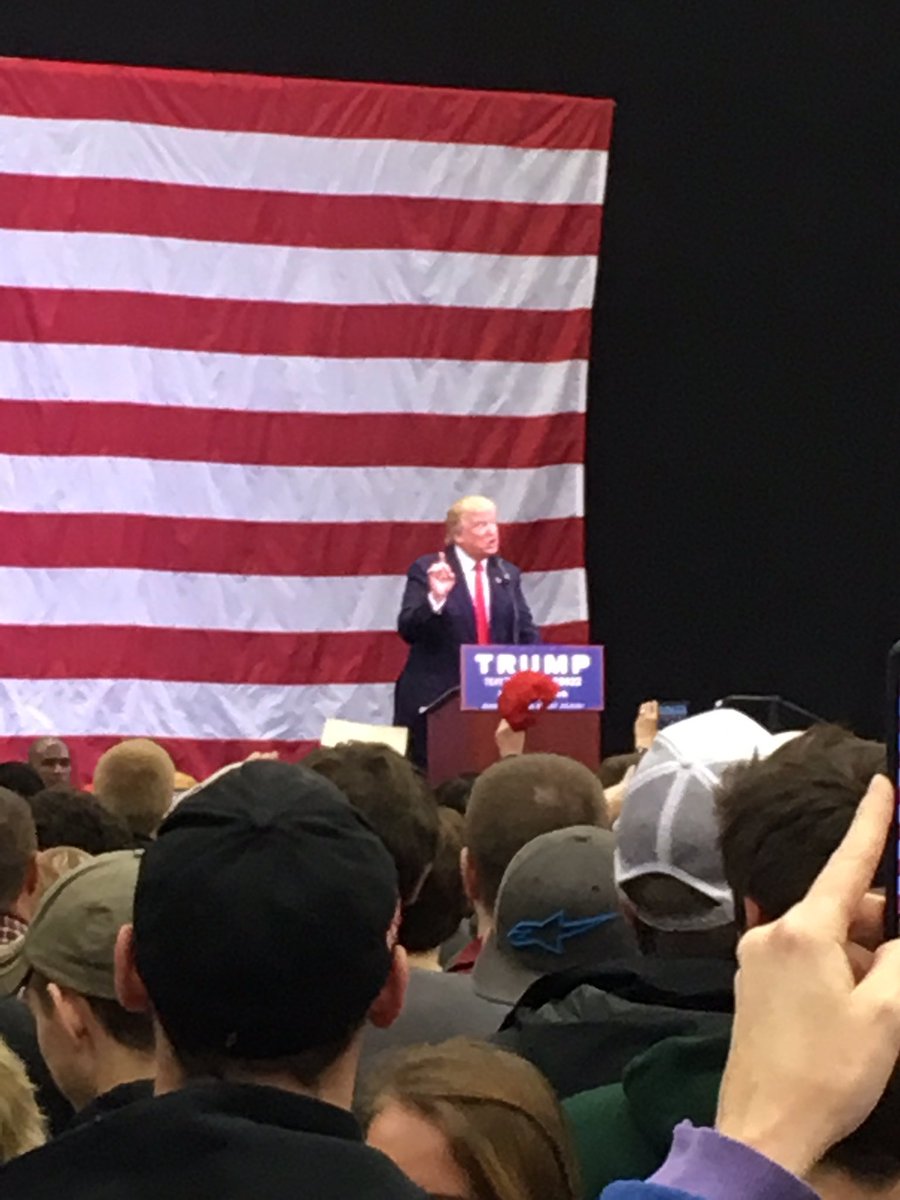 rdursi6ward's tweet image. Trump Tuesday and Kasich today. #DifferentVibe hope for #realPoliticalDiscussion @JohnKasich #kasich