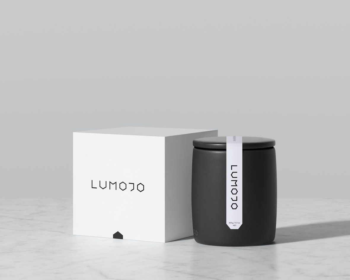 A gorgeous brand and packaging design by <a href="/altgroup/">Alt Group</a> for Lumojo Honey.
—
minimalissimo.com/lumojo-honey/