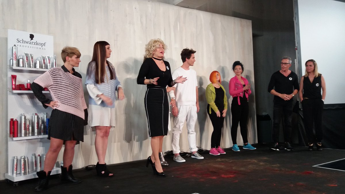 gaabmagazine's tweet photo. #cmad16 Trends @schwarzkopfproE for #SS16 #freecreation #urbansport #futurewave #tenerife Deporte/Creatividad/Futuro https://t.co/3gV2uSnFjk