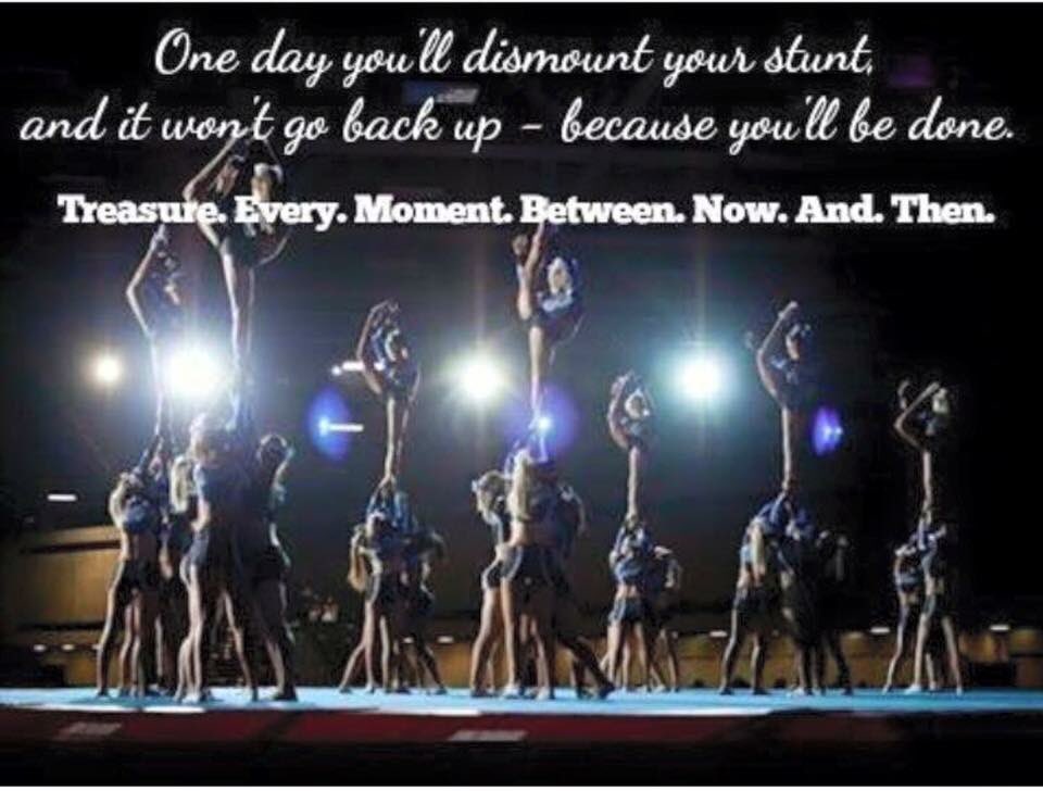 Seniors-let's make this your best year yet! 😘 @makayla_biddle @chelsimeghan <a href="/CallMe_Squinto/">Genevieve Reams</a> <a href="/burt6466/">Brittany✨</a>