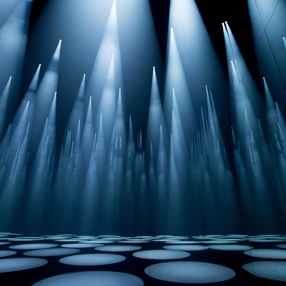dezeen tweet picture