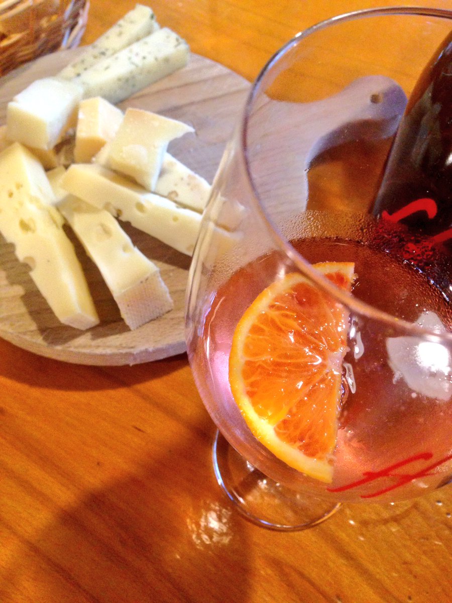 faniaste's tweet photo. Siamo qui #LaFattoria #fattoref #ff #FVG 🍽🍷 https://t.co/wu2Bt0BxFz
