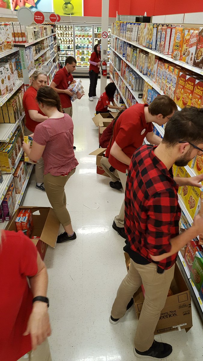 Doing some cereal hard work over in market today for our morning huddle. #cereal #yum #marketmakeover <a href="/LisaSherland/">Lisa</a>