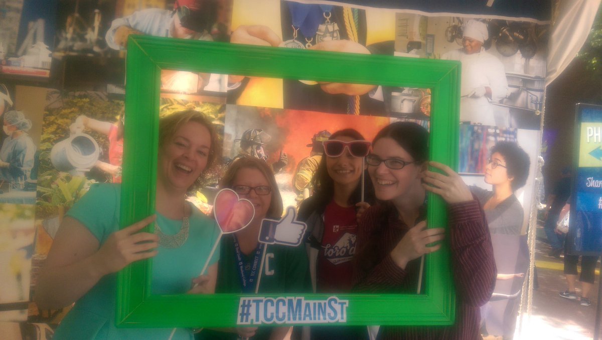 ll_the_things's tweet photo. @TCCollege #TCCMainSt Records and Admissions stopping by the TCC booth https://t.co/6Nk6xLfkJz