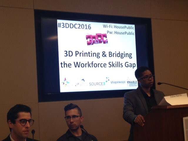 3DCPrinting's tweet photo. We had an informative session at #3DDC2016 always interesting to engage! Thanks @MarkTakano for coming! #3DPrinting https://t.co/CSBMgybjH7