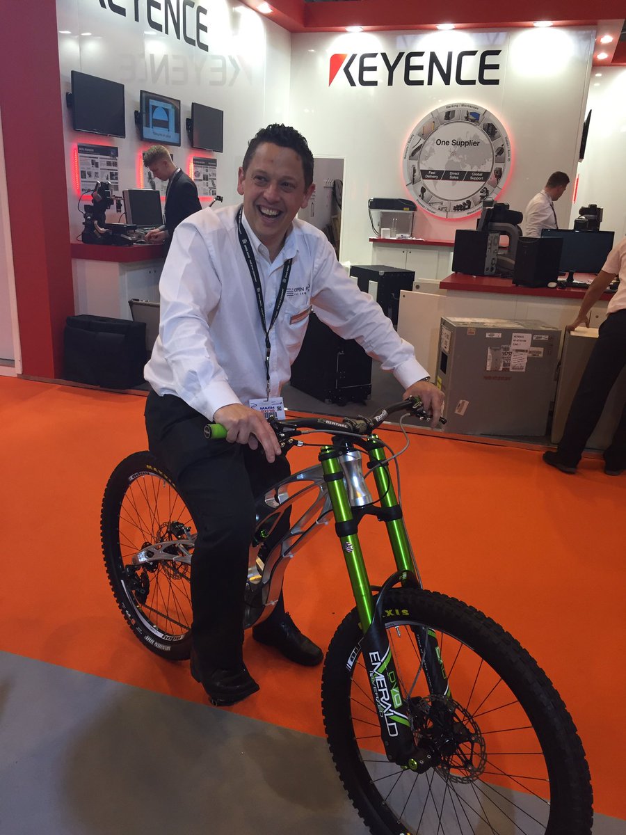 OPENMINDUK's tweet image. Open mind UK's Managing Director Adrian Smith taking the @NBM_ALPHA for spin after a successful show #MACH2016