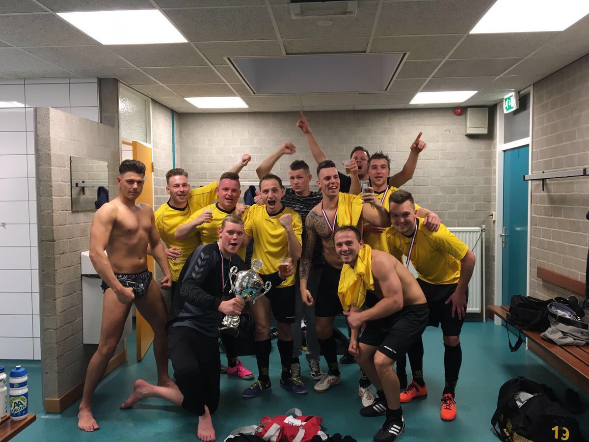 KAMPIOENEN!!! <a href="/FutsalBeilen/">FutsalBeilen</a> 1 WINT BEKER!!!! 6-4 winst op <a href="/FutsalBpost/">Futsal Buitenpost</a>