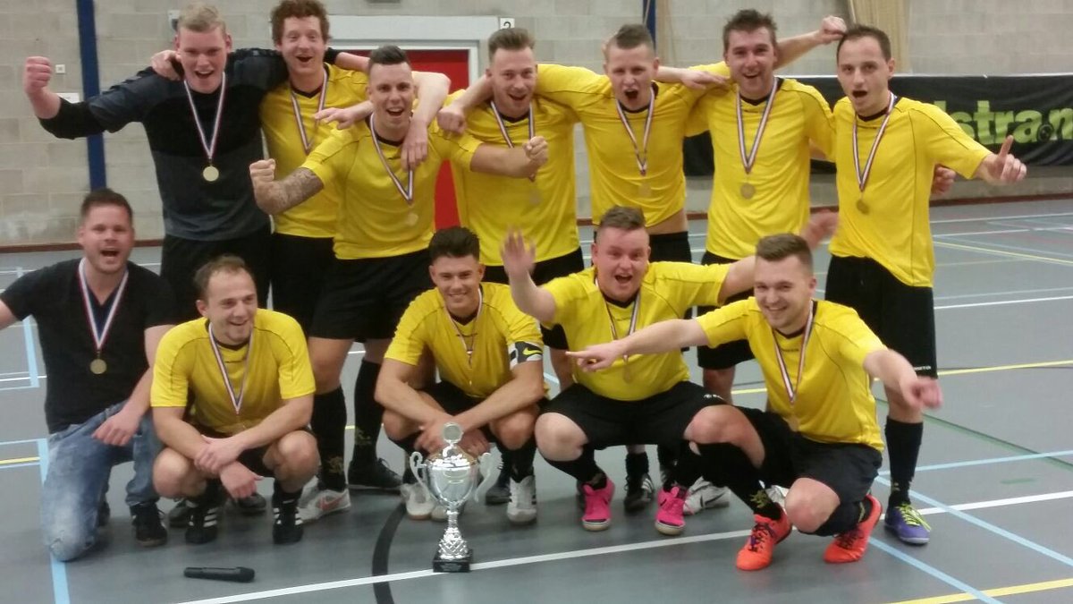 KAMPIOENEN <a href="/FutsalBeilen/">FutsalBeilen</a> 1