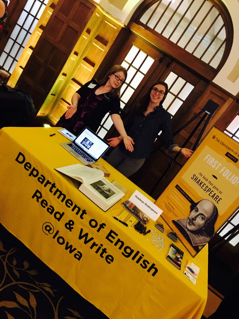adamghooks's tweet photo. Hey! #hawkeyeshakespeare and @UISpecColl are SO innovative! @iowajpec #HawkExpo2016 https://t.co/C9nRR8CsxL