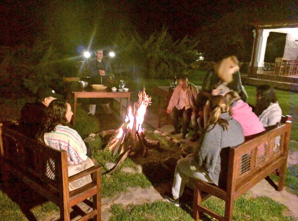 Llegó el momento del fogón y el asado en las alturas de <a href="/TafidelValle/">Tafí del Valle</a> ! #BuyArgentina2016