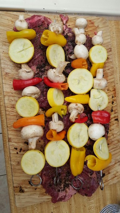 grill time lovers....who's coming..🚿💦💧 https://t.co/sIMsUuaphG<a href="/tag/tbt"class="tags"><span>#tbt</span></a>