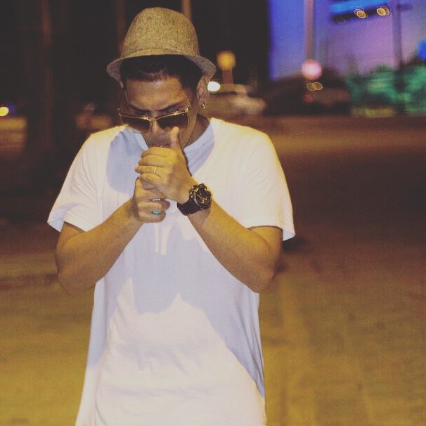 RayPerezMusic's tweet photo. #FUEGO https://t.co/EYj5LYE7YA